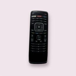 VIZIO XRT302 TV Remote‎ - Black